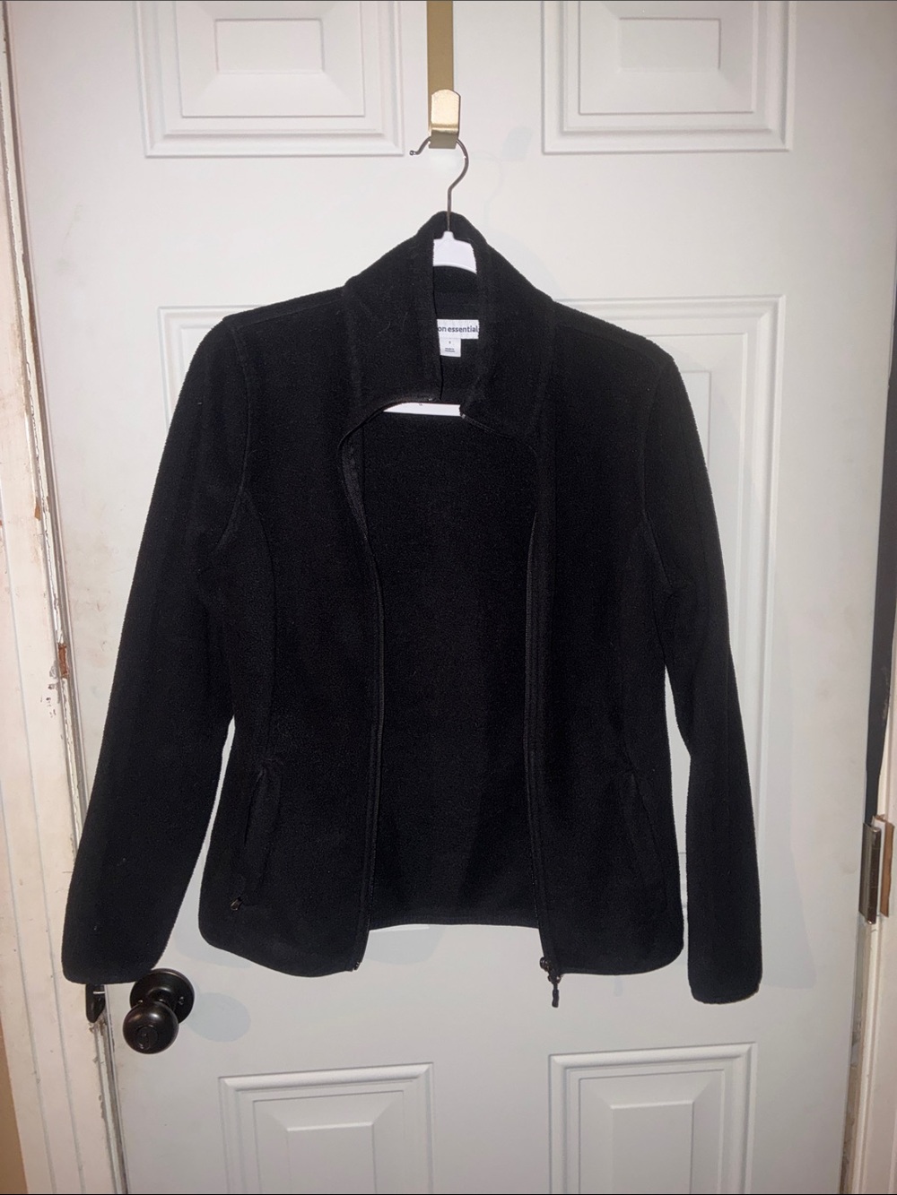 Amazon Essentials Black Teddy Fleece Jacket - Full Zip